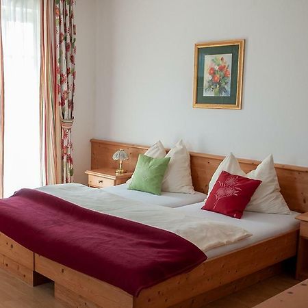 Pension Hiesel-Villa Untersbergblick Anthering Екстериор снимка