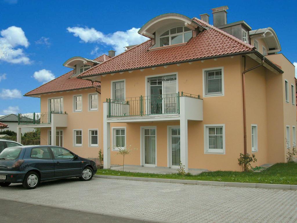 Pension Hiesel-Villa Untersbergblick Anthering Стая снимка