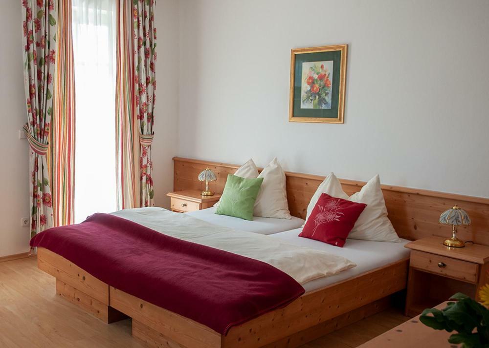 Pension Hiesel-Villa Untersbergblick Anthering Екстериор снимка