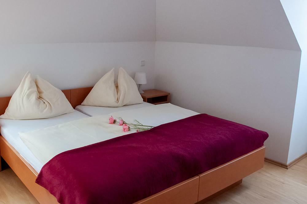 Pension Hiesel-Villa Untersbergblick Anthering Екстериор снимка