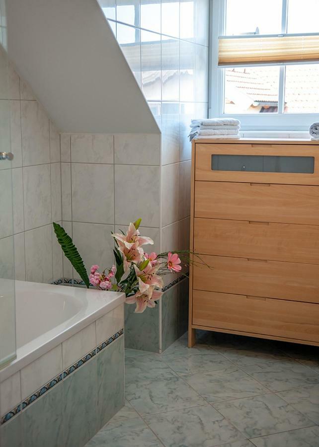 Pension Hiesel-Villa Untersbergblick Anthering Екстериор снимка